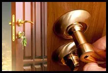 Golden Locksmith Services Thiensville, WI 262-438-0236 logo-image - abt-res-01